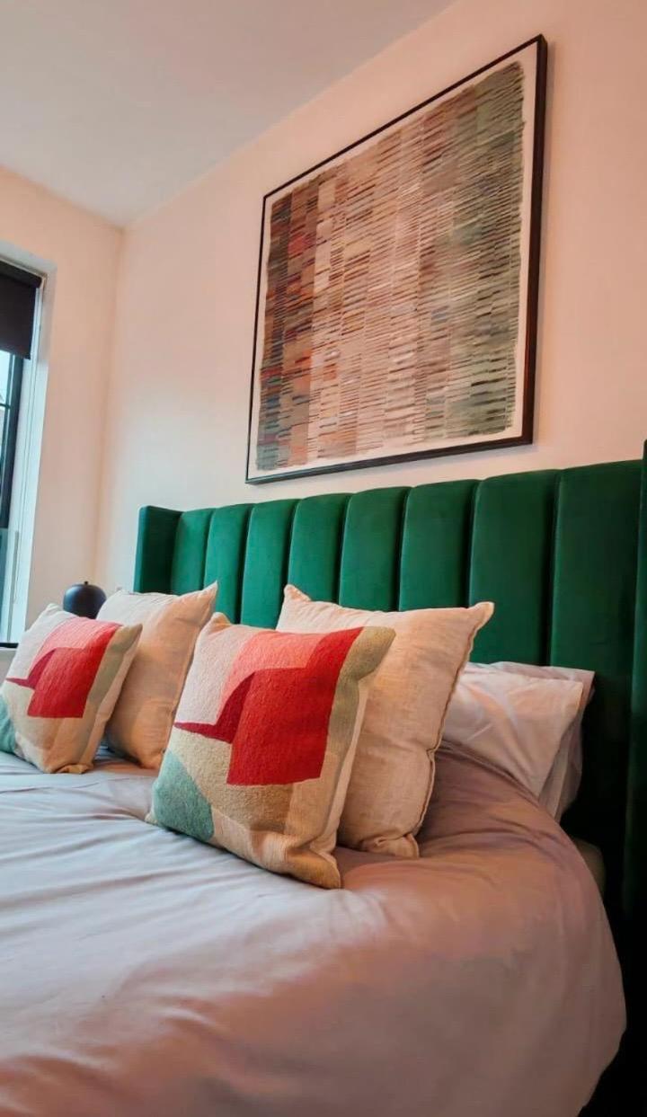 Luxury Apartment: City Centre, Stylish, Modern Честер Экстерьер фото